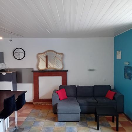 Maison De Bourg Dingé Extérieur photo