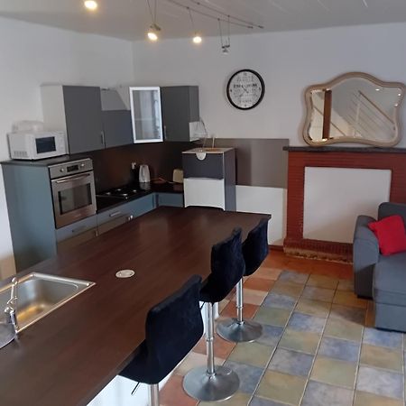 Maison De Bourg Dingé Extérieur photo